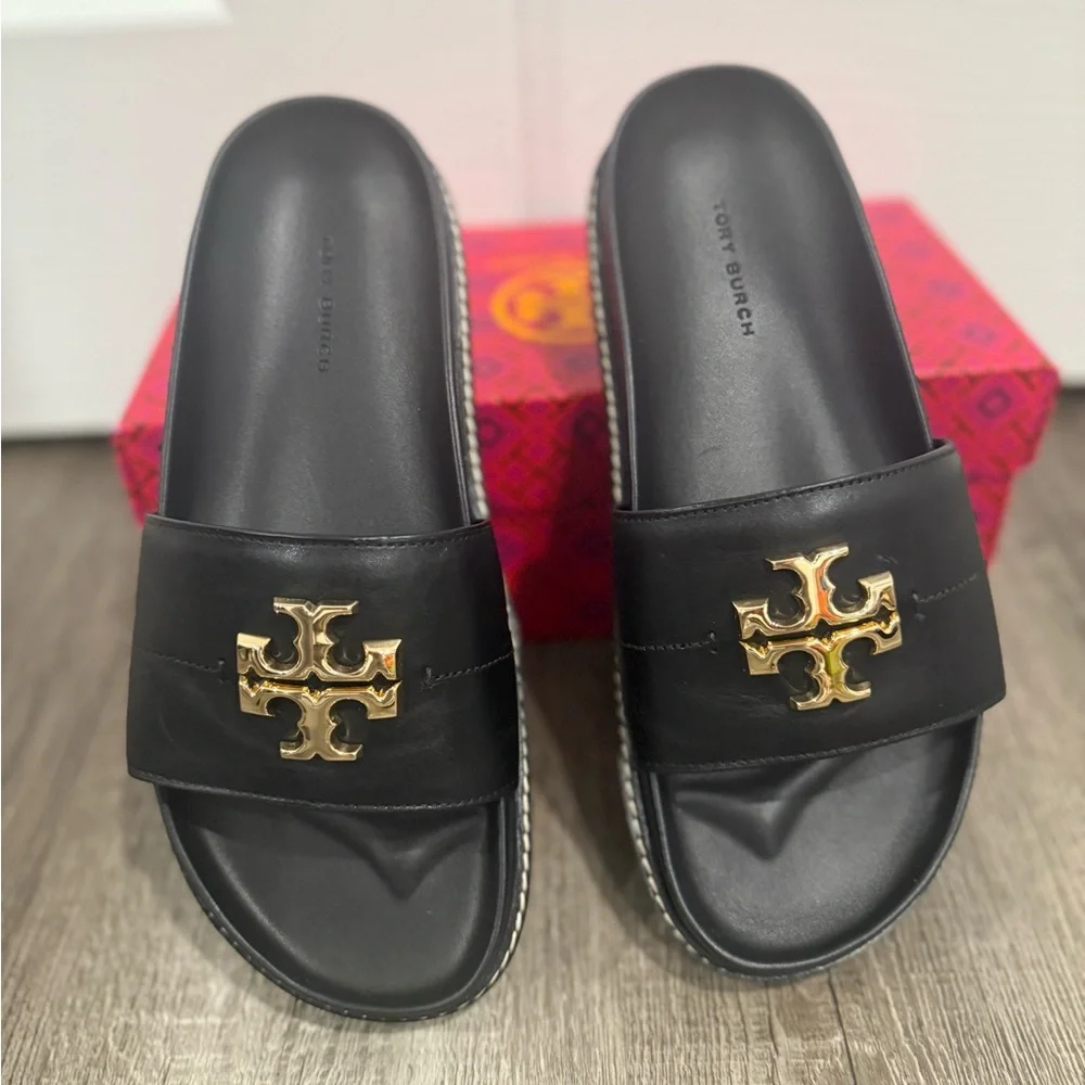 TORY BURCH EVERLY ANATOMIC LUG PARIS SLIDES IN BLACK - Picture 5 of 10